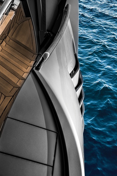 Pershing, una marca de Ferretti Group, aprovechó la tecnología robótica LFAM para crear superestructuras clave en la GTX116 Pershing, una marca de Ferretti Group, aprovechó la tecnología robótica LFAM para crear superestructuras clave en la GTX116