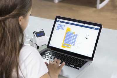 mBlock, potente software para educación en programación para la era de la inteligencia artificial (PRNewsfoto/Makeblock