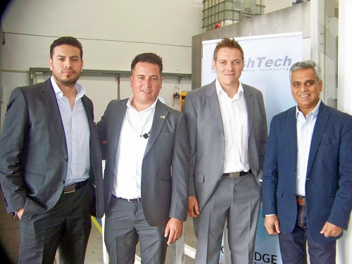 de izquierda a derecha - Arturo Delgado, IM&HE Marketing- México y Américas;  Franco Ramos, Gerente Técnico de Canales; Jose Luis Hernández,  Ingeniero de aplicación; Prashant Kulkarni, VP de Americas Mainstream.  Todos directivos de Siemens