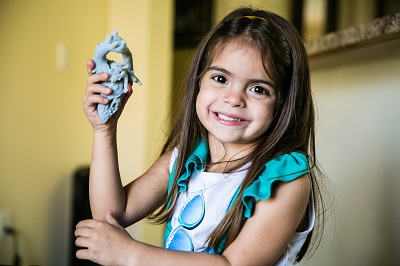 La impresión 3D de Stratasys cambia la vida de una niña de 5 años
