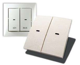 La pieza de producción final junto al la pieza de prototipo, producida utilizando moldes de inyección impresos en 3D con tecnología de Stratasys