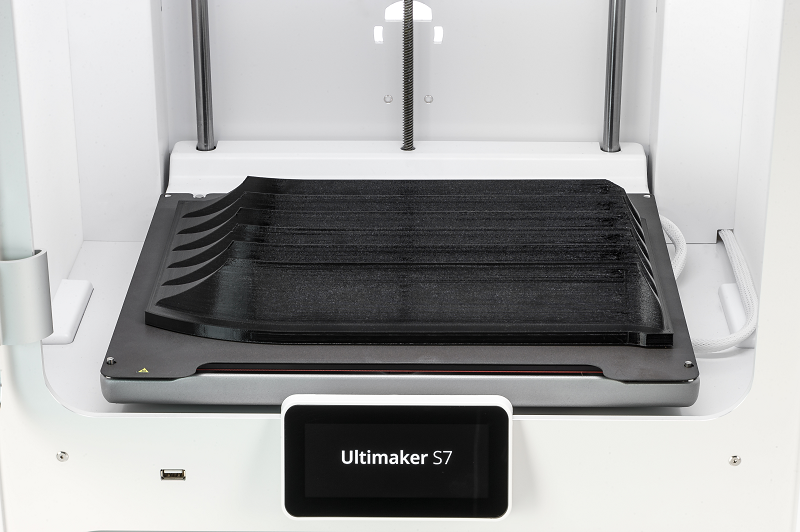 3dcadportal.com - UltiMaker S7 la nueva impresora 3D