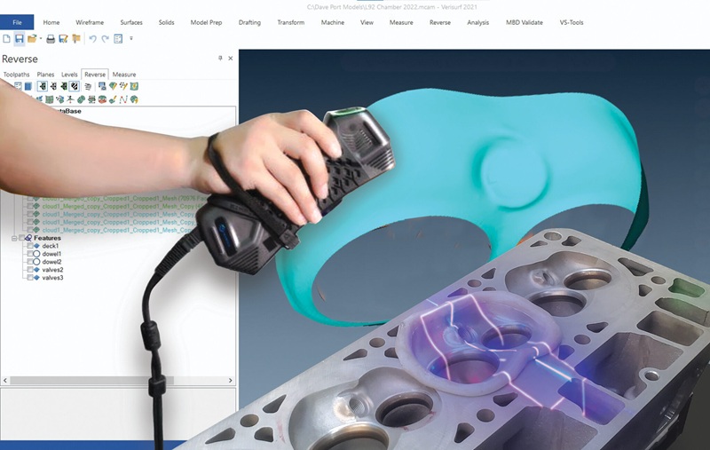 Un técnico utiliza un escáner 3D SIMSCAN Scanology para capturar un componente mecanizado, el software Verisurf procesa estos datos para su inspección e ingeniería inversa