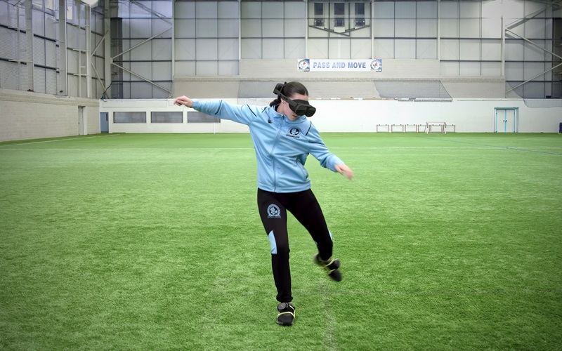 VIVE Ultimate Tracker